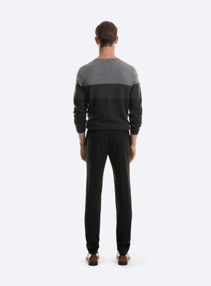 Stripe crew knit
